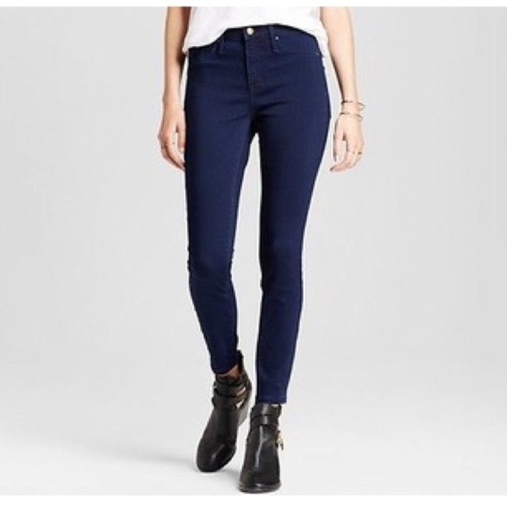 Missing high rise dark wash jeggings